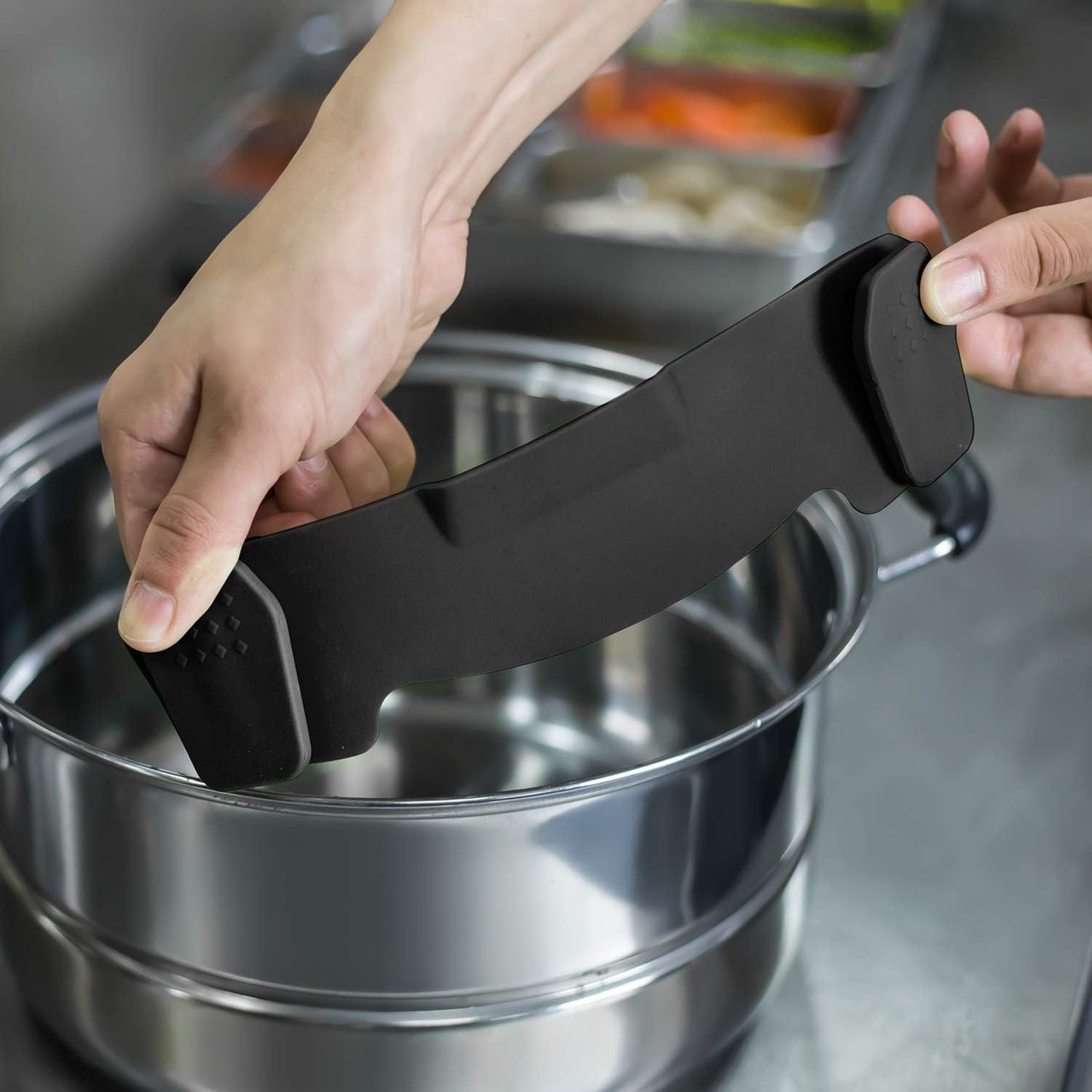 Premium On Strainer Silicone for All Pots and Pans