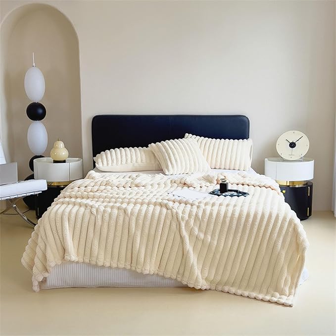 Premium Faux Rabbit Fur Throw Blanket + 2 Pillowcases