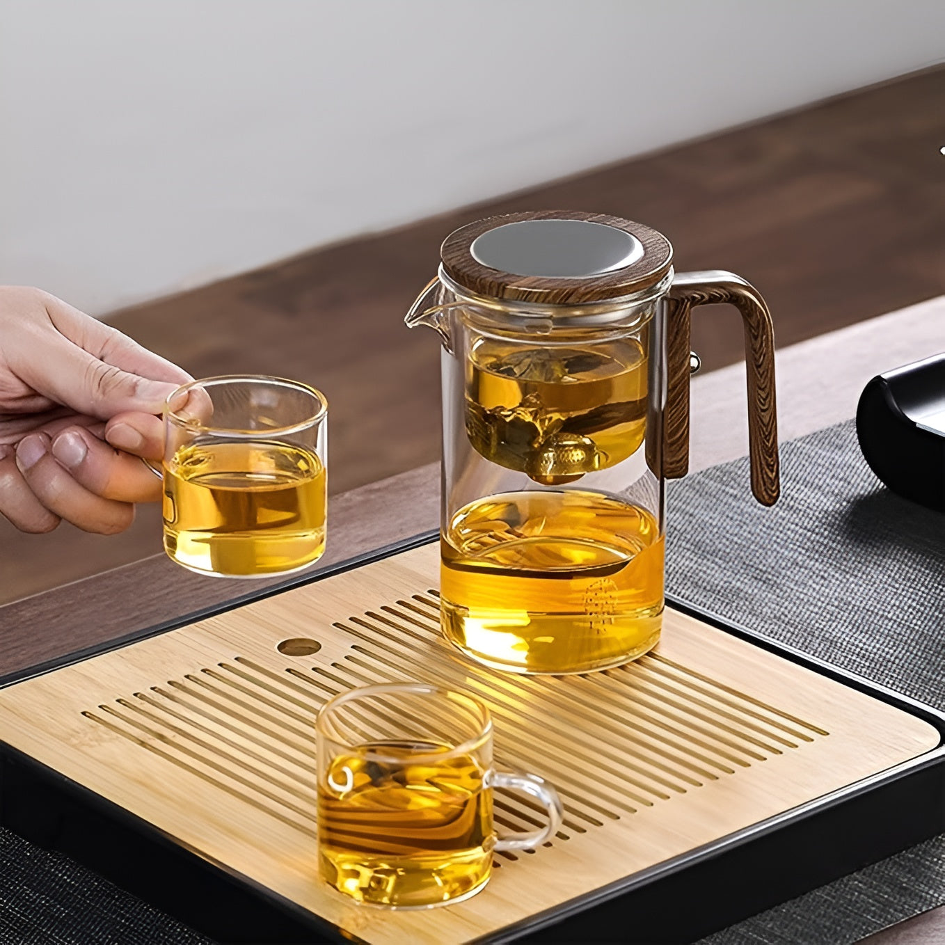 Premium Teapot with Wooden Handle