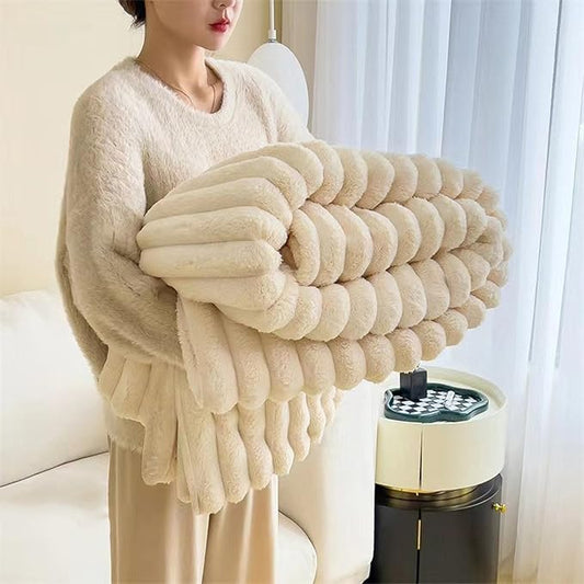 Premium Faux Rabbit Fur Throw Blanket + 2 Pillowcases
