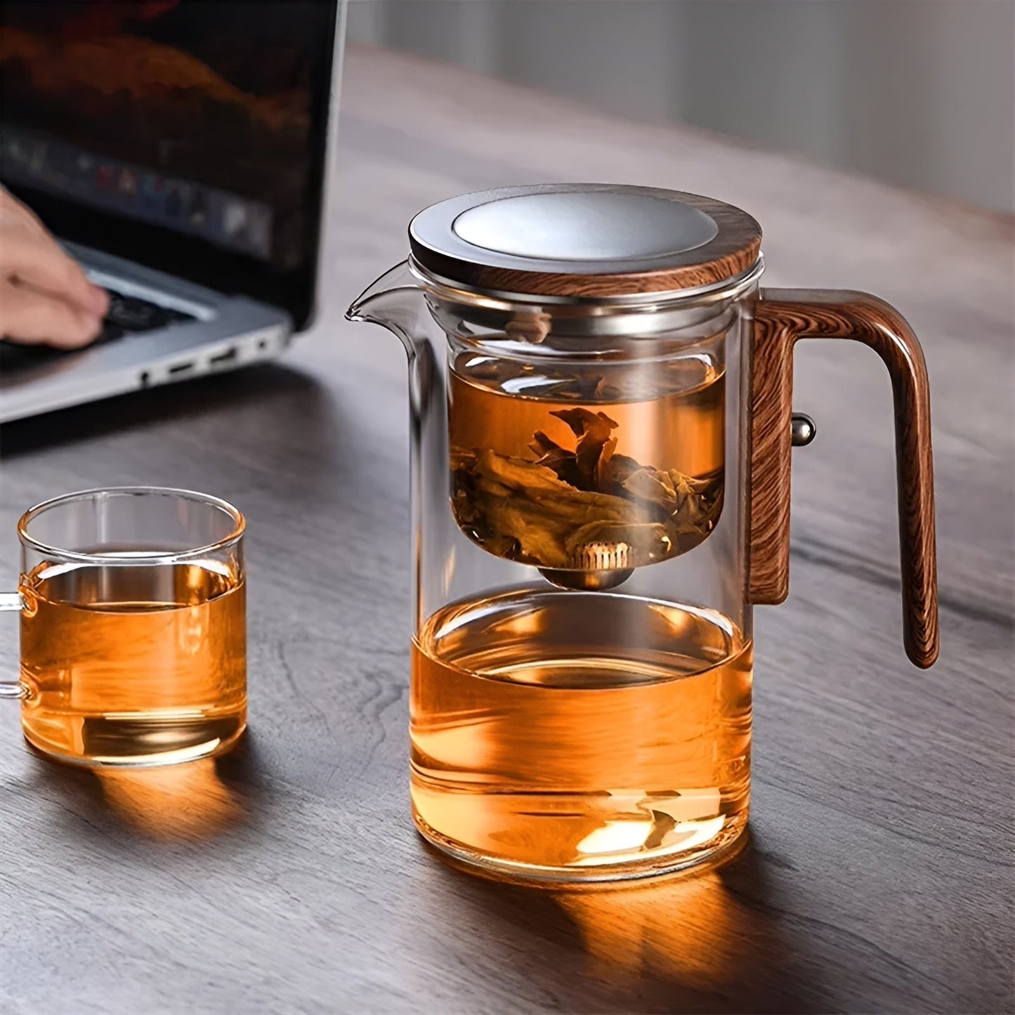 Premium Teapot with Wooden Handle